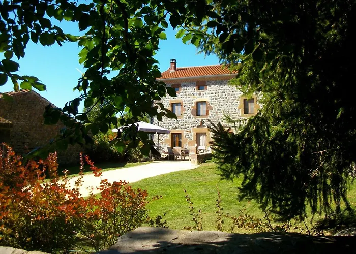 Chambre confortable avec Wi-Fi, parking et espace bien-être inclus - FR-1-582-485